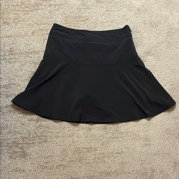 Athleta Dresses & Skirts - Athleta Black Skort Size 2